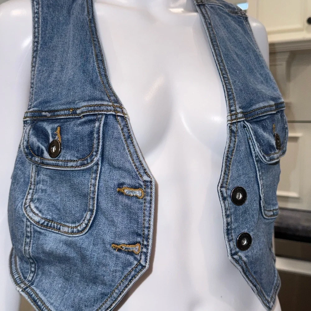 Torrid Blue Denim Vest with Button Accents 00 - Picture 6 of 7